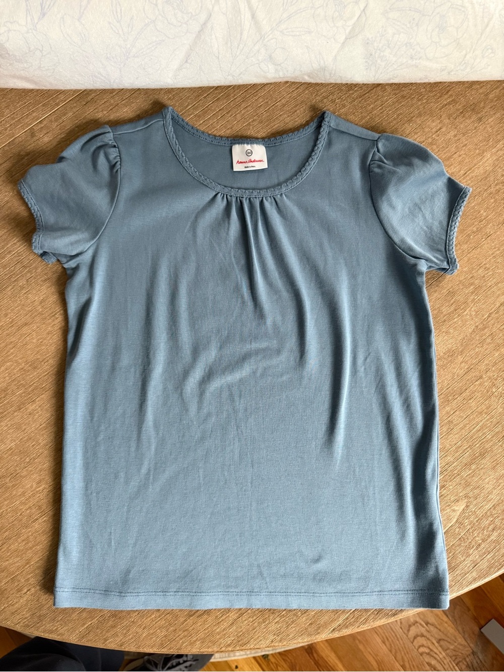 Three Pack:Hanna Andersson Short Sleeve Tees in Dusty Pink, Rose, and Dusty Blue - Picture 5 of 5